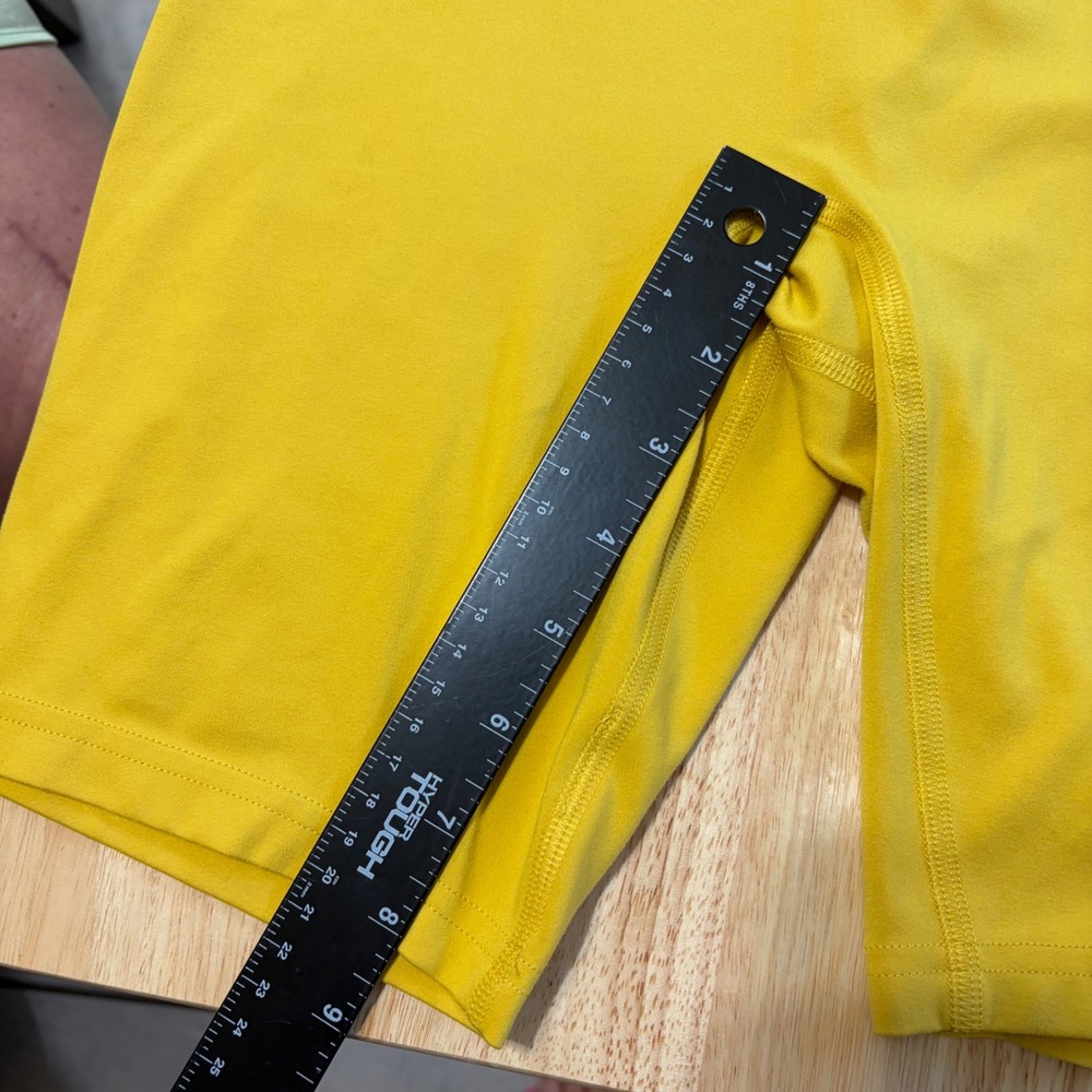 Gymshark Biker Shorts Womens Medium Yellow Excellent High Rise Scrunch Detail - Picture 5 of 6